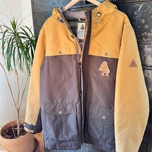 Two-Tone Hooded Warming Jacket w Patch